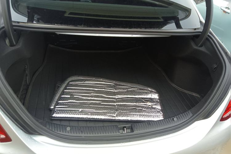 Used Mercedes-Benz C-Class 2017 Facelift C 200 L Sport Edition Trunk