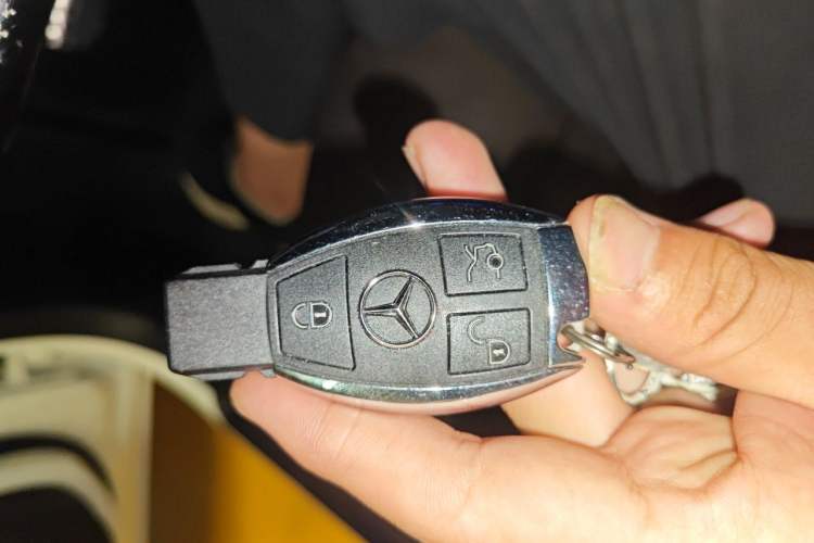 Used Mercedes-Benz C-Class 2017 C 200 4MATIC Coupe Vehicle Key