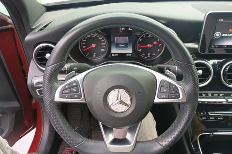 Used Mercedes-Benz C-Class 2017 Restyled C 200 Sport Edition Steering Wheel