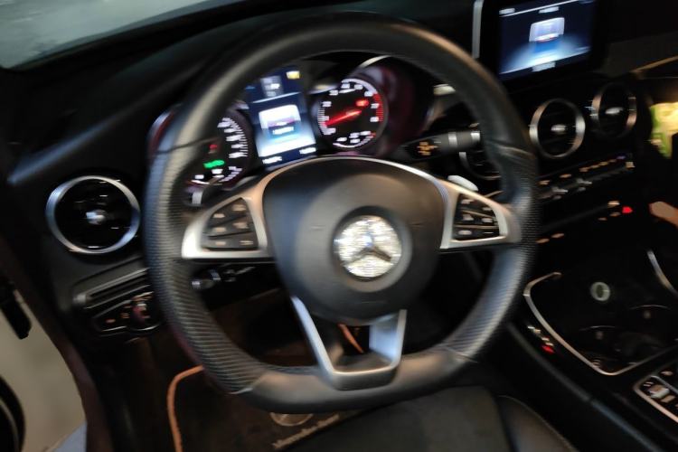Used Mercedes-Benz C-Class 2017 Restyled C 200 Sport Edition Steering Wheel