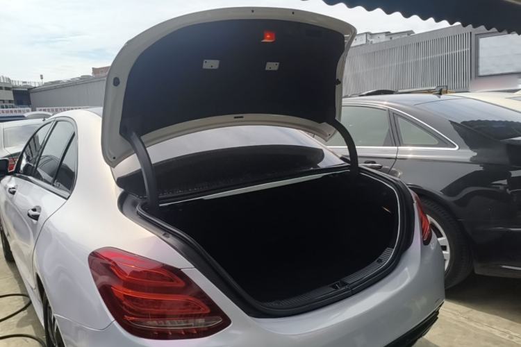 Used Mercedes-Benz C-Class 2017 Restyled C 200 Sport Edition Trunk