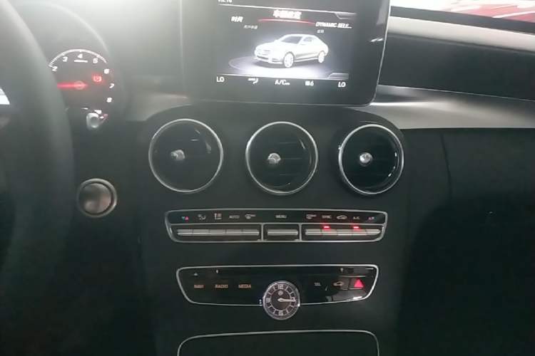 Used Mercedes-Benz C-Class 2017 Facelift C 200 L Sport Edition Audio And AC Panel