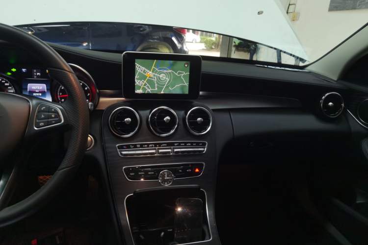 Used Mercedes-Benz C-Class 2017 C 200 L 4MATIC Sport Edition Audio And AC Panel