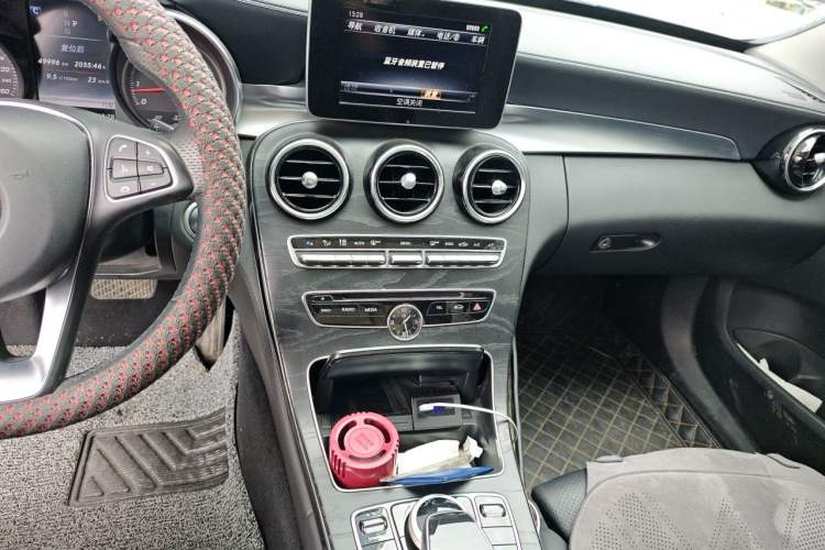 Used Mercedes-Benz C-Class 2017 Facelift C 200 L Sport Edition Audio And AC Panel