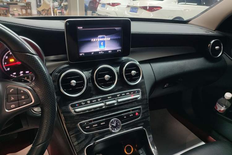 Used Mercedes-Benz C-Class 2017 Facelift C 200 L Sport Edition Audio And AC Panel