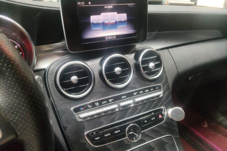 Used Mercedes-Benz C-Class 2017 Restyled C 180 L Fashion Edition Sport Version Audio And AC Panel