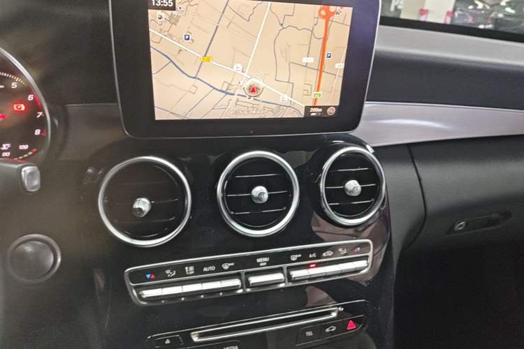 Used Mercedes-Benz C-Class 2017 Facelift C 300 Sport Edition Audio And AC Panel