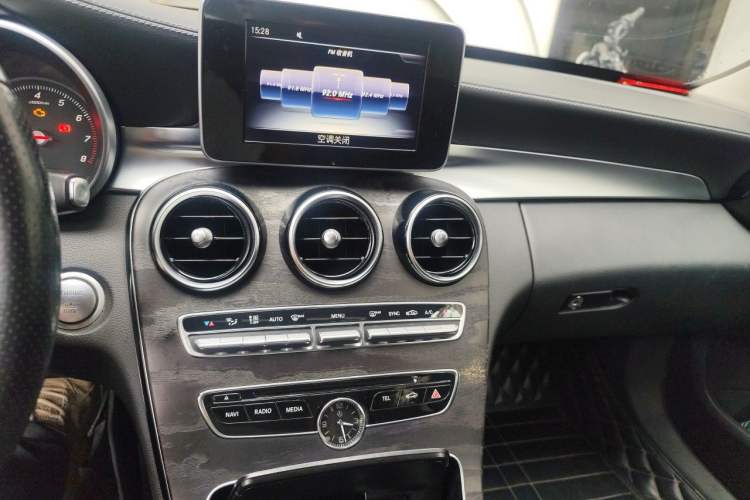 Used Mercedes-Benz C-Class 2017 C 180 L Sport Edition Audio And AC Panel
