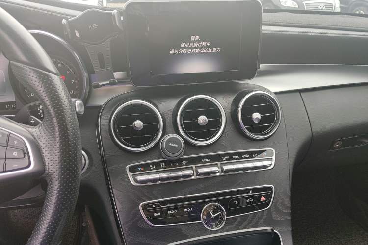 Used Mercedes-Benz C-Class 2017 C 200 L Sport Edition Audio And AC Panel