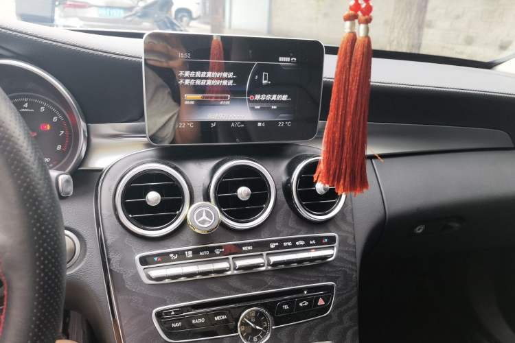 Used Mercedes-Benz C-Class 2017 Facelift C 200 L Sport Edition Audio And AC Panel