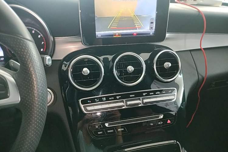Used Mercedes-Benz C-Class 2017 C 200 Sport Edition Audio And AC Panel