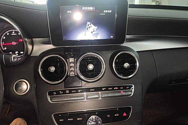 Used Mercedes-Benz C-Class 2017 Facelift C 200 L Sport Edition Audio And AC Panel