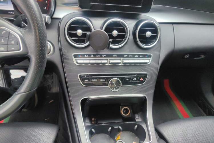 Used Mercedes-Benz C-Class 2017 C 200 L Sport Edition Audio And AC Panel