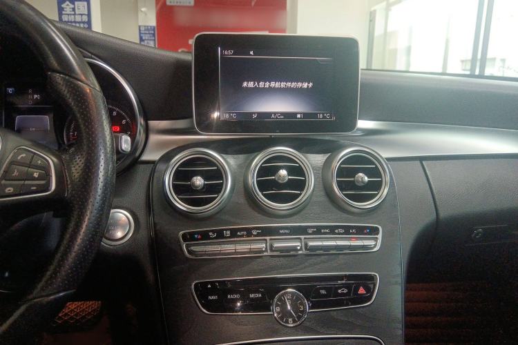 Used Mercedes-Benz C-Class 2017 C 200 station wagon Audio And AC Panel