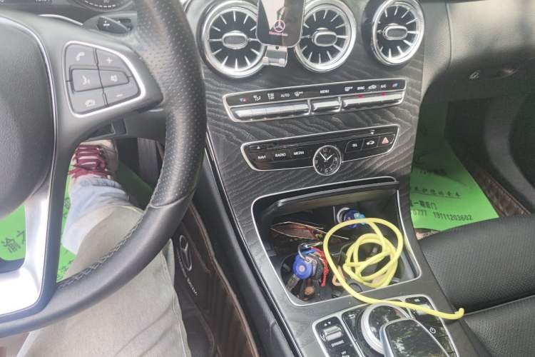 Used Mercedes-Benz C-Class 2017 Facelift C 200 L Sport Edition Audio And AC Panel