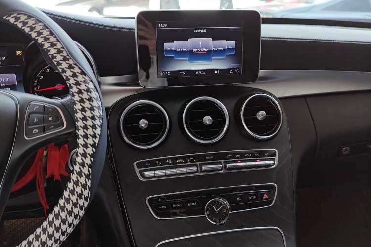 Used Mercedes-Benz C-Class 2017 Facelift C 200 L Sport Edition Audio And AC Panel