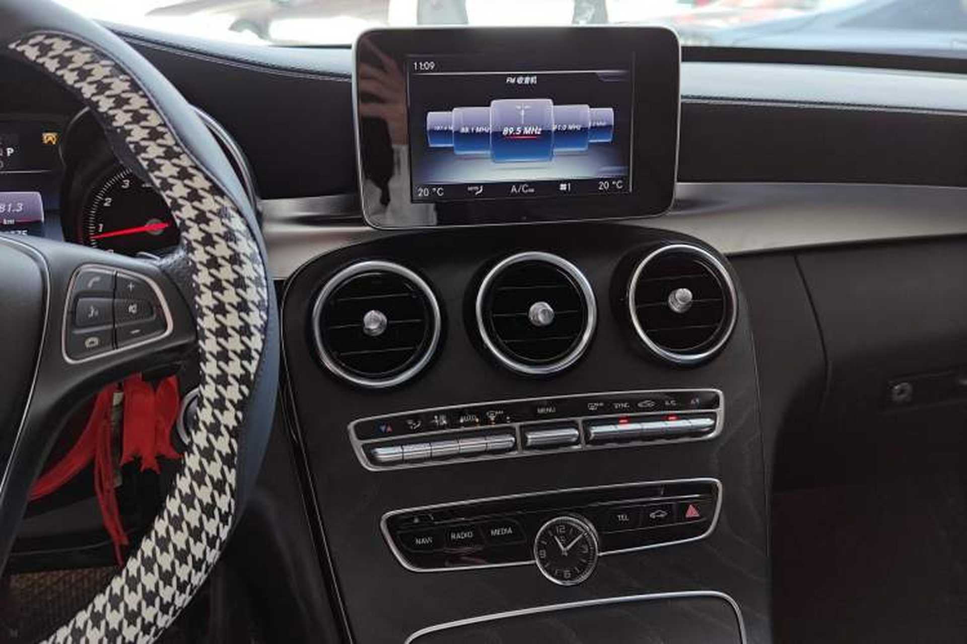 Used Mercedes-Benz C-Class 2017 Facelift C 200 L Sport Edition Audio And AC Panel