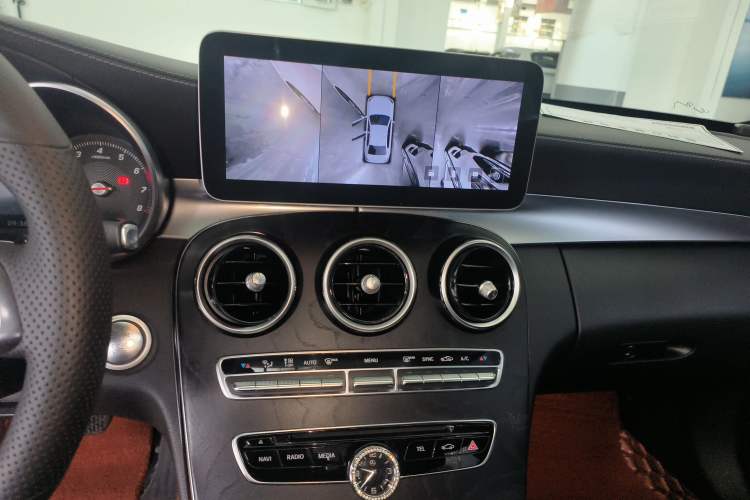 Used Mercedes-Benz C-Class 2017 Facelift C 200 L Sport Edition Audio And AC Panel