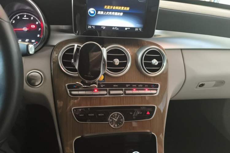Used Mercedes-Benz C-Class 2017 C 180 L Audio And AC Panel