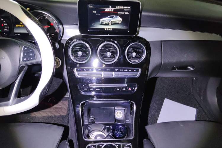 Used Mercedes-Benz C-Class 2017 C 200 Sport Edition Audio And AC Panel