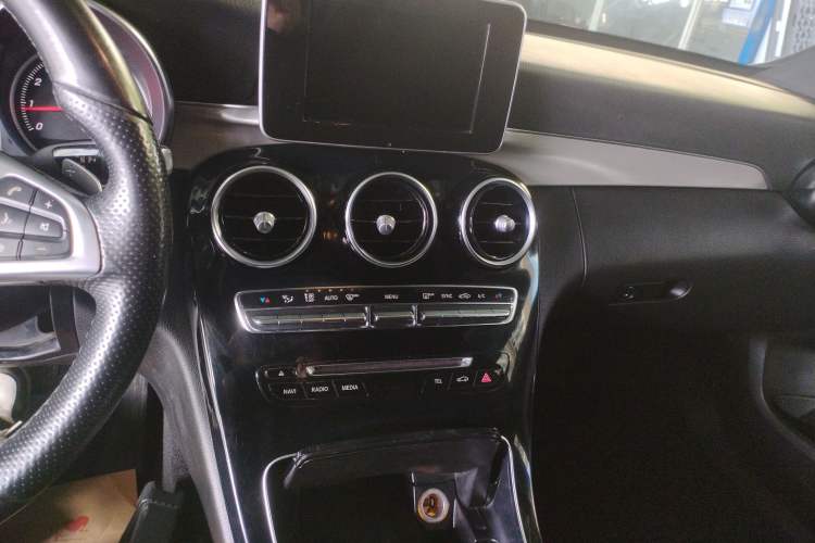 Used Mercedes-Benz C-Class 2017 Restyled C 200 Sport Edition Audio And AC Panel