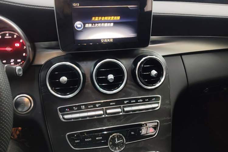 Used Mercedes-Benz C-Class 2017 C 200 L Sport Edition Audio And AC Panel