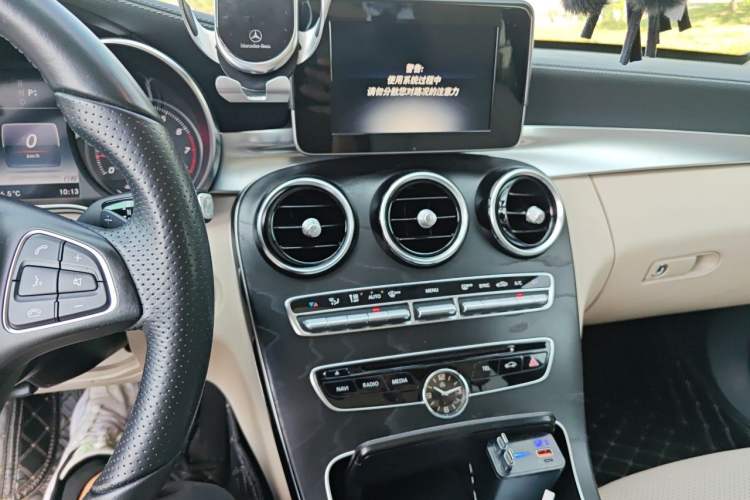Used Mercedes-Benz C-Class 2017 C 200 L Sport Edition Audio And AC Panel