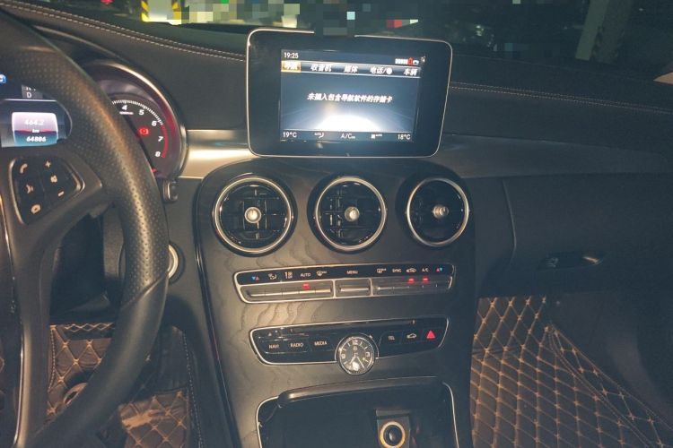 Used Mercedes-Benz C-Class 2017 Restyled C 180 L Fashion Edition Sport Version Audio And AC Panel