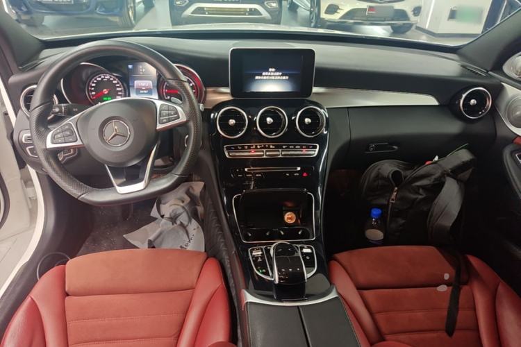 Used Mercedes-Benz C-Class 2017 Restyled C 200 Sport Edition Center Console