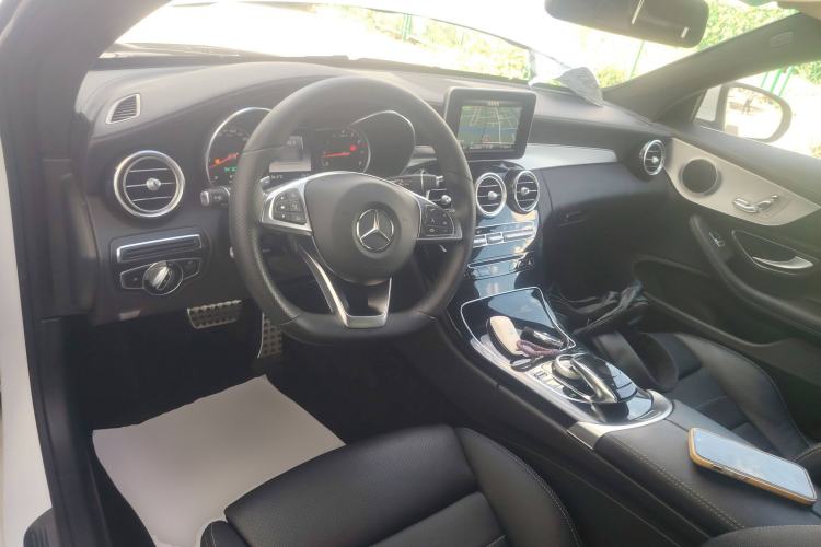 Used Mercedes-Benz C-Class 2017 C 200 Coupe Center Console