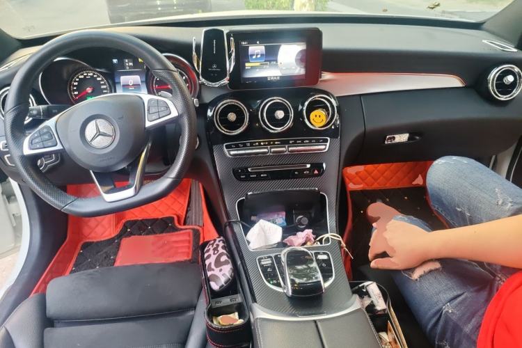Used Mercedes-Benz C-Class 2017 C 200 Sport Edition Center Console