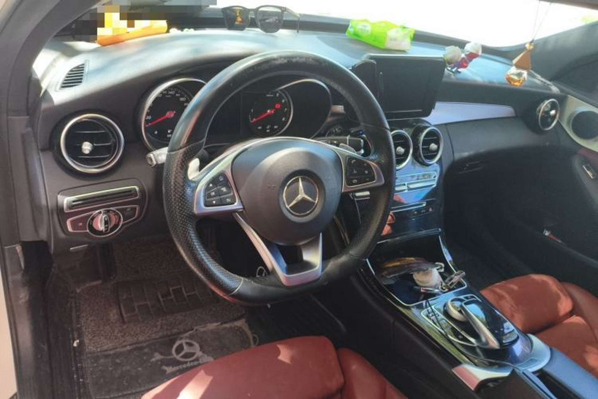 Used Mercedes-Benz C-Class 2017 C 200 Sport Edition Center Console