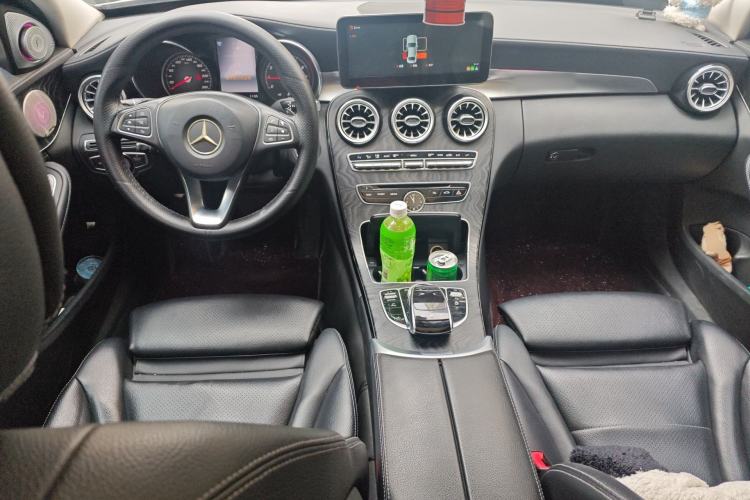 Used Mercedes-Benz C-Class 2017 C 200 L Sport Edition Center Console