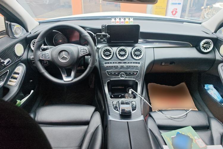 Used Mercedes-Benz C-Class 2017 Restyled C 180 L Fashion Edition Sport Version Center Console