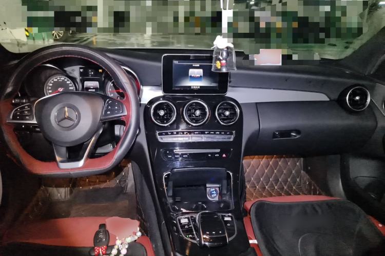 Used Mercedes-Benz C-Class 2017 Restyled C 200 Sport Edition Center Console