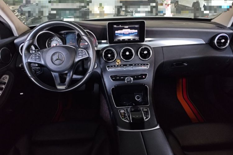 Used Mercedes-Benz C-Class 2017 C 180 L Sport Edition Center Console