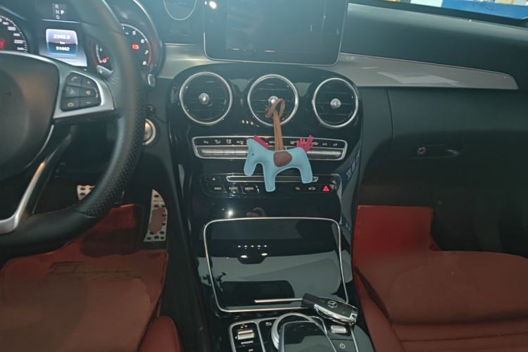 Used Mercedes-Benz C-Class 2017 C 200 Sport Edition Center Console
