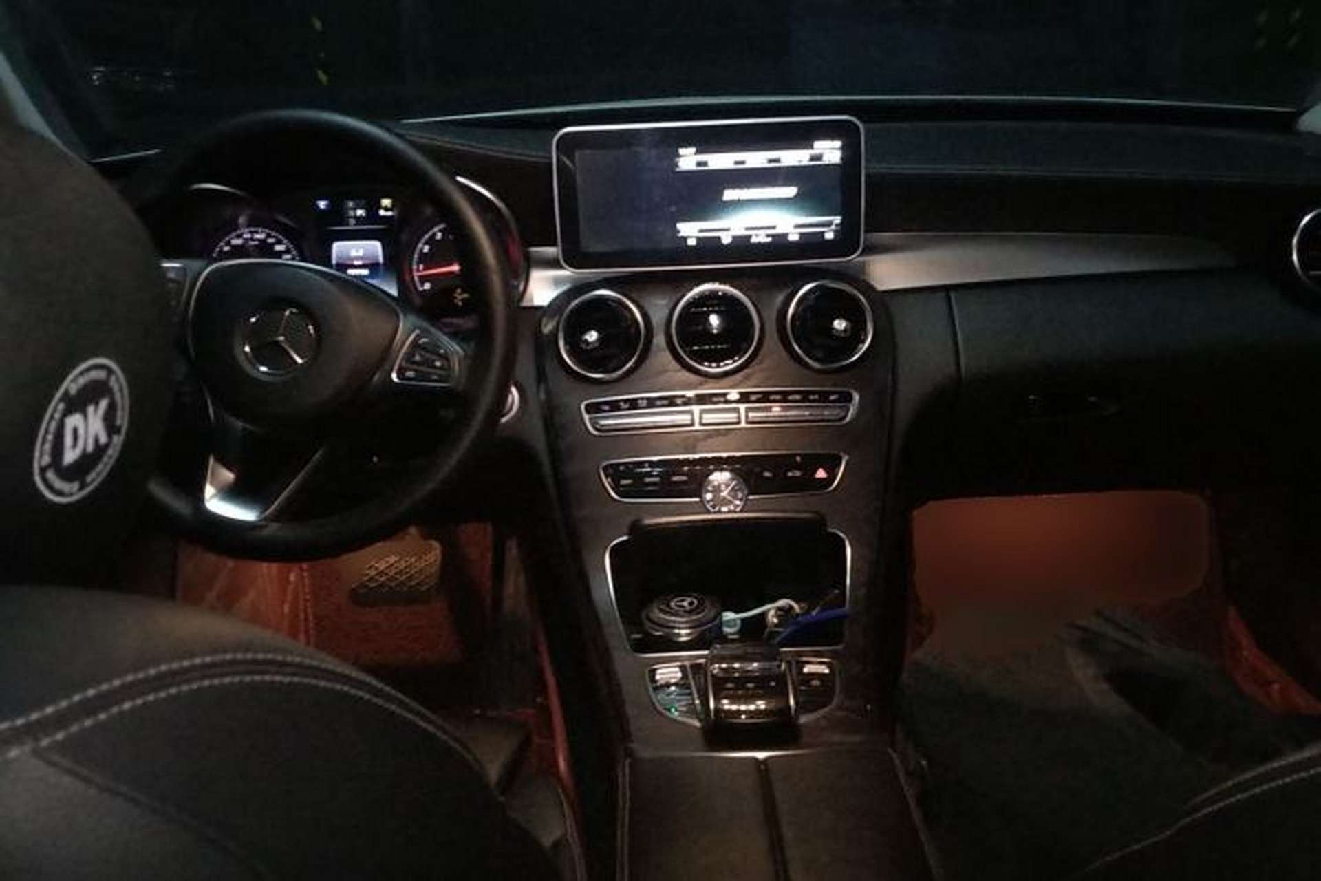 Used Mercedes-Benz C-Class 2017 C 180 L Sport Edition Center Console