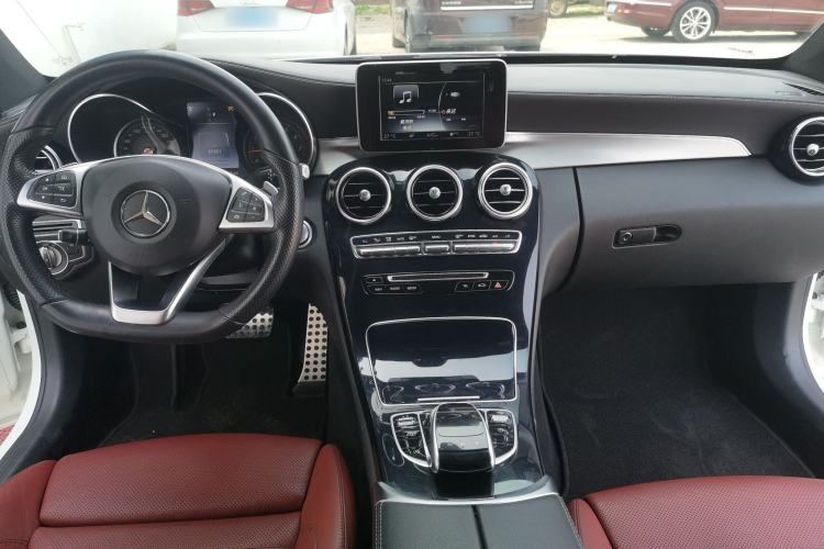 Used Mercedes-Benz C-Class 2017 C 200 4MATIC Coupe Center Console
