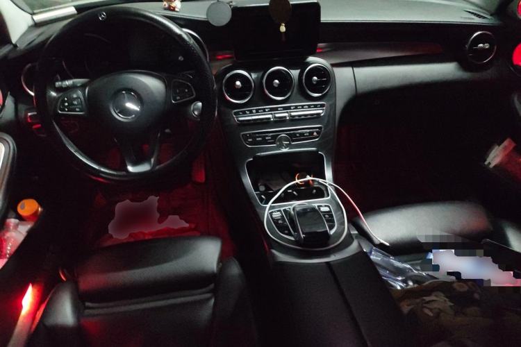 Used Mercedes-Benz C-Class 2017 C 200 L Sport Edition Center Console