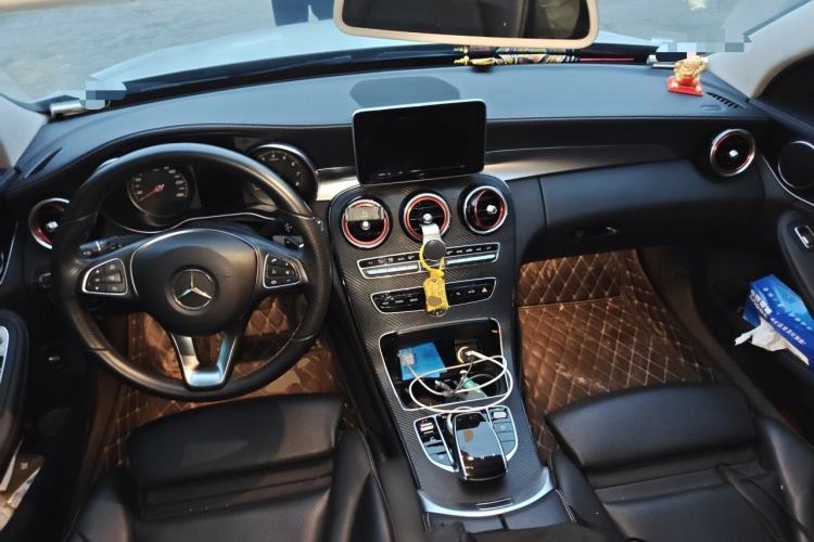 Used Mercedes-Benz C-Class 2017 C 180 L Sport Edition Center Console