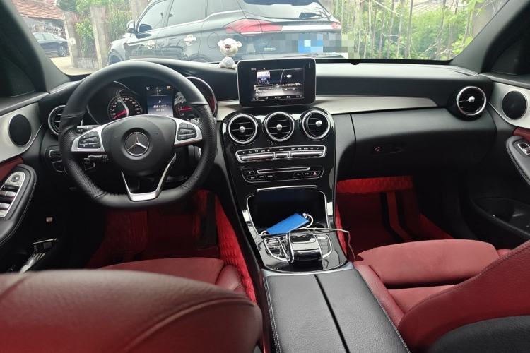Used Mercedes-Benz C-Class 2017 C 200 Sport Edition Center Console