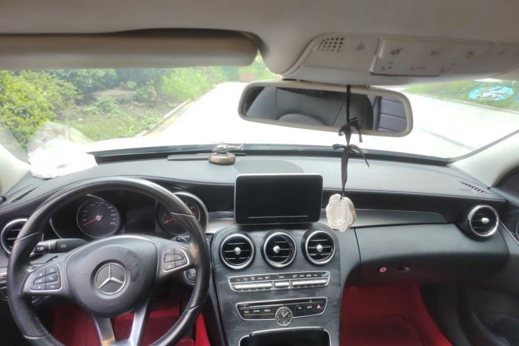 Used Mercedes-Benz C-Class 2017 C 200 L Sport Edition Center Console