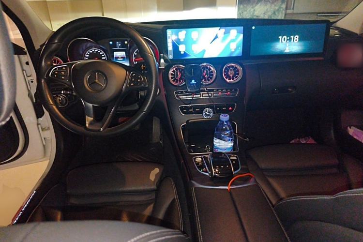 Used Mercedes-Benz C-Class 2017 C 200 L Sport Edition Center Console
