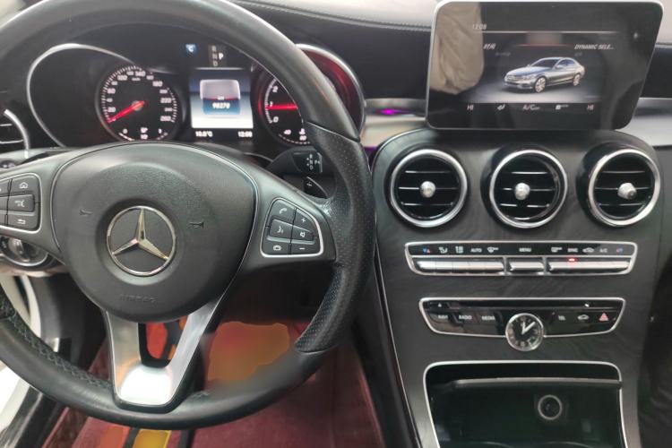 Used Mercedes-Benz C-Class 2017 Restyled C 180 L Fashion Edition Sport Version Center Console