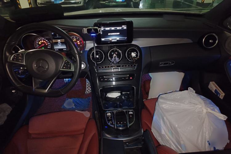 Used Mercedes-Benz C-Class 2017 C 200 Sport Edition Center Console