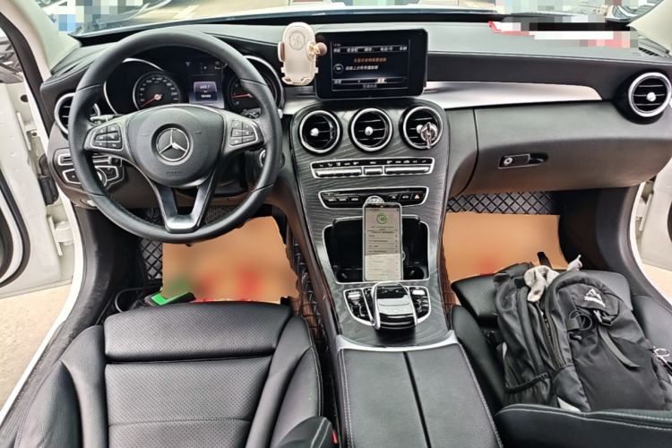 Used Mercedes-Benz C-Class 2017 Revised C 180 L Dynamic Sports Edition Center Console
