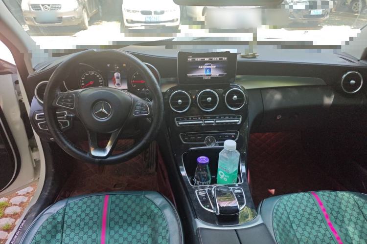Used Mercedes-Benz C-Class 2017 C 200 L Sport Edition Center Console