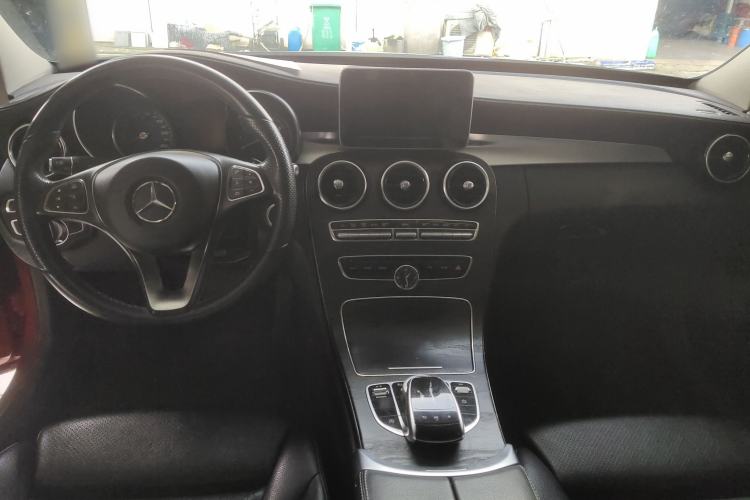 Used Mercedes-Benz C-Class 2017 C 180 L Sport Edition Center Console
