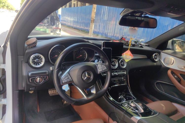 Used Mercedes-Benz C-Class 2017 C 200 Coupe Center Console